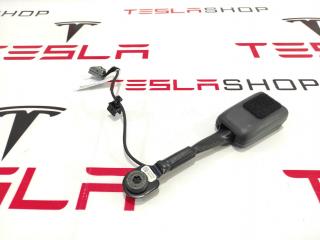 Замок ремня безопасности сиденья водительского/пассажирского Tesla Model 3 1 поколение 2019, 1090323-01-D