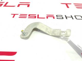 Крепление шины высоковольтной батареи Tesla Model S 1 поколение 2015, 1018637-00-A