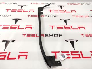 Уплотнитель задней двери Tesla Model S 1 поколение 2016, 1005422-00-D