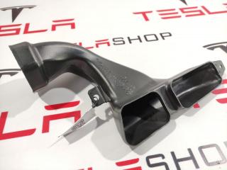 Воздуховод обдува ног пассажира Tesla Model 3 1 поколение 2018, 1100544-00-D