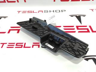Крышка бортового компьютера Tesla Model 3 1 поколение 2018, 1468367-00-A