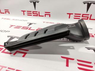 воздуховод печки Tesla Model 3 1 поколение 2018, 1099293-00-D, 1083389-00-D