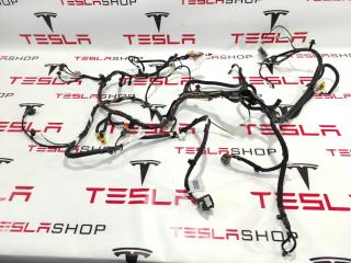 Электропроводка центральной панели Tesla Model 3 1 поколение 2018, 1067960-00-D