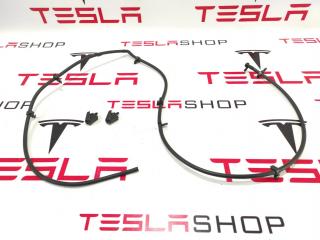 Магистраль омывателя лобового стекла Tesla Model S 1 поколение 2015, 1052887-00-C, 1054647-00-A
