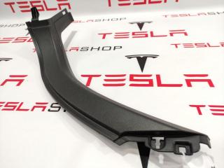 Накладка багажного проема внутренняя Tesla Model S 1 поколение 2016, 1009066-00-A, 1010831-00-B