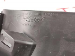 накладка двери (крышки) багажника Tesla Model S 1 поколение 2016, 1009234-00-I, 1009252-00-G