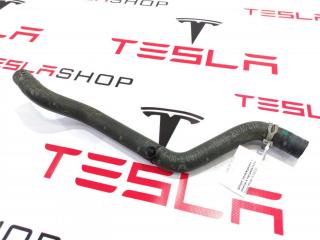 Шланг охлаждения с помпы в нагреватель Tesla Model S 1 поколение 2016, 6007354-00-E
