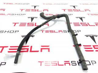Шланг охлаждения (бинокль - обогреватель батареи) Tesla Model S 1 поколение 2016, 6008305-00-E