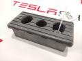 Опора под домкрат (подушка) Tesla Model S 1 поколение 2016, 1009124-00-C - фото №2