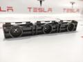 Кронштейн крепления накладки порога рокерной панели Tesla Model S 1 поколение 2016, 1003691-00-A - фото №3