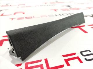 Накладка стойки А, (средняя высота) Tesla Model S 1 поколение 2016, 1002515-00-D