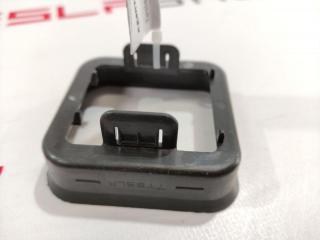 Адаптер воздуховода Tesla Model S 1 поколение 2016, 1007566-00-C