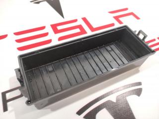 крышка блока предохранителей Tesla Model S 1 поколение 2016, 1009096-01-H, E-447