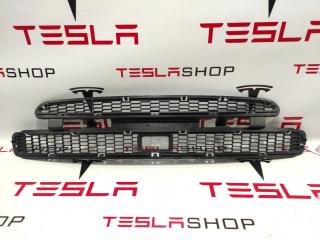 заглушка (решетка) в бампер Tesla Model S 1 поколение (2012 - 2016), 1038211-00-A