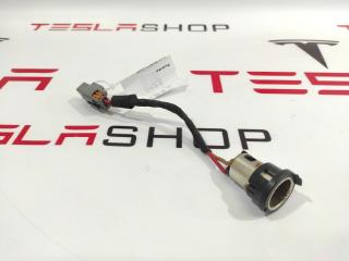 Розетка Tesla Model S 1 поколение 2016, 1011678-00-A