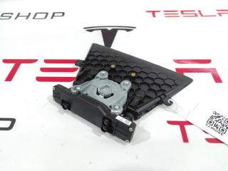 камера переднего обзора Tesla Model X 1 поколение 2017, 1126328-00-A, 1089531-00-C, 1095516-00-G