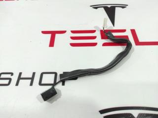 микрофон Tesla Model X 1 поколение 2017, 1047000-00-A