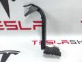 Кронштейн (крепление) коврового покрытия багажника Tesla Model X 1 поколение 2017, 1066956-00-D - фото №4