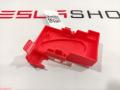 Крышка контакта плюс АКБ 12V Tesla Model S 1 поколение 2015, 1048955-00-C - фото №3