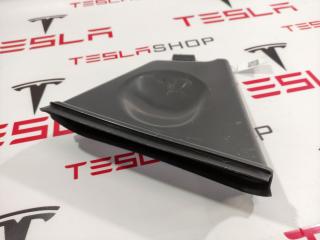 Воздухозаборник печки Tesla Model 3 1 поколение 2018, 1092162-00-A, 1107204-00-C
