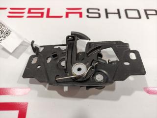 замок капота Tesla Model 3 1 поколение 2018, 1033011-00-A