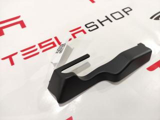 Заглушка салазки сиденья Tesla Model X 1 поколение 2017, 1066619-00-A