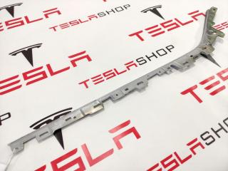 Декоративная вставка центральной консоли Tesla Model Y 1 поколение 2020, 1097166-00-E