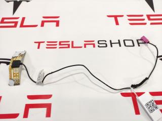 Антенна TELF зеркала наружного Tesla Model S 1 поколение (2012 - 2016), 1004797-00-C