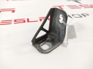 Кронштейн каркаса центральной панели Tesla Model 3 1 поколение 2020, 1508647-00-A, 1082306-00-B