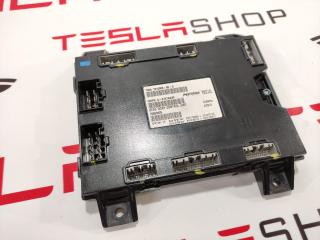 Блок управления BCM (Body Control Module) Tesla Model S 1 поколение 2015, 1010906-00-D