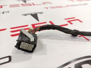 разъем (фишка) проводки Tesla Model 3 1 поколение (2017 - 2025), 1067960-00-E, 160069-0021
