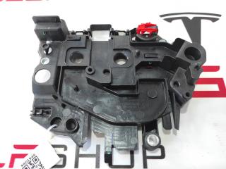 Крышка нижняя панели управления пентхауса основной батареи Tesla Model 3 1 поколение 2021, 1109685-00-L