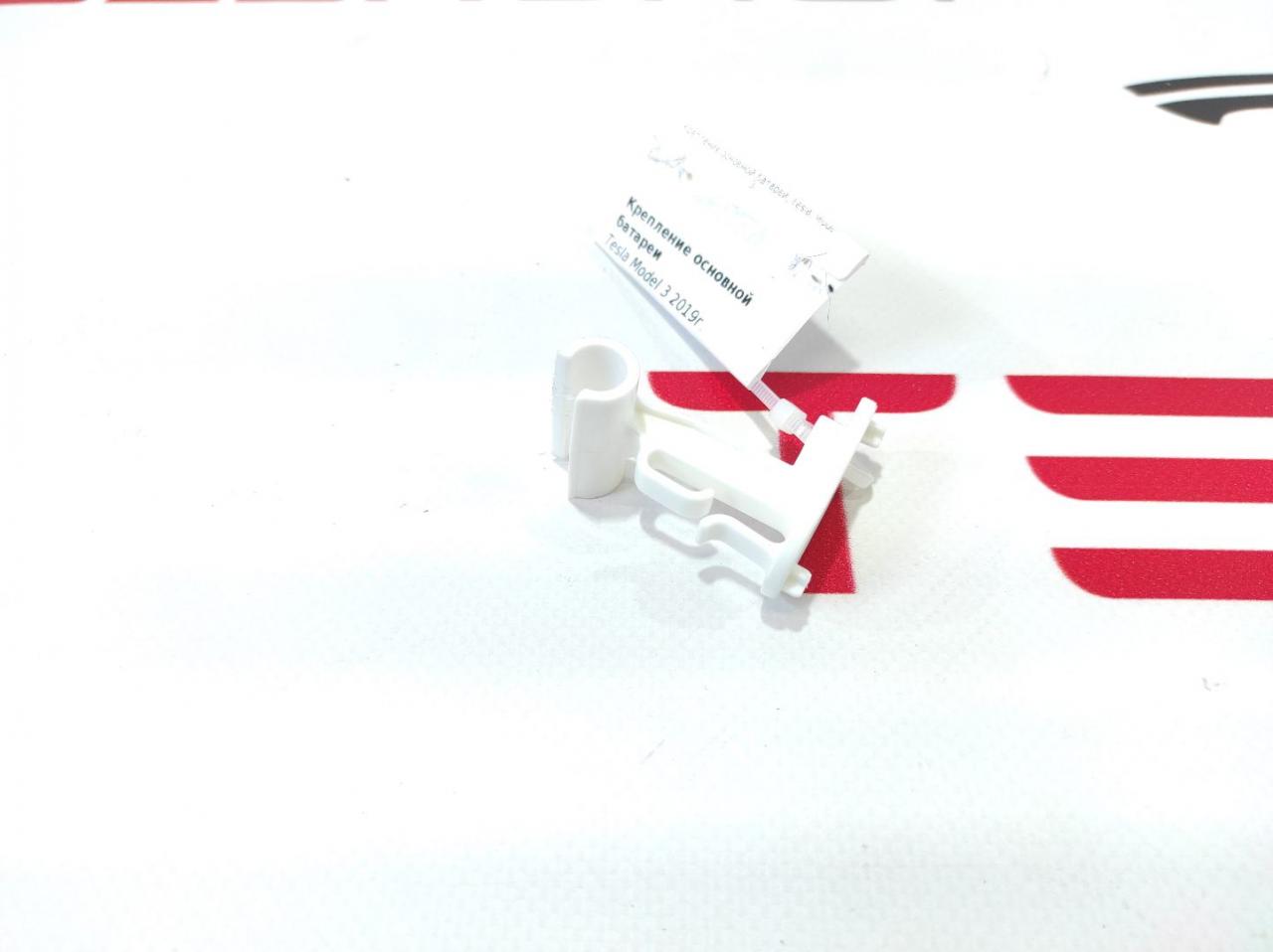 Крепление основной батареи Tesla Model 3 1 поколение 2021, 1111040-00-S - фото №1