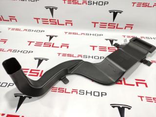 воздуховод печки Tesla Model S 1 поколение 2015, 1008449-00-E