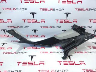 Накладка стойки С Tesla Model S 1 поколение 2015, 1008718-09-B