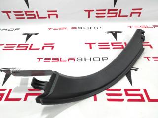 Накладка багажного проема внутренняя Tesla Model S 1 поколение 2015, 1009066-00-A, 1010831-00-B