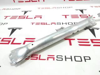 распорка стоек Tesla Model S 1 поколение 2015, 1003617-00-E