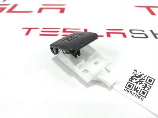 захватный крюк капота Tesla Model S 1 поколение 2015, 6009132-00-A