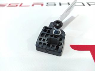 датчик удара Tesla Model S 1 поколение 2015, 1005274-00-B