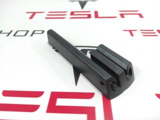 Заглушка салазки сиденья Tesla Model S 1 поколение 2015, 1008387-00-C, 1031675-00-A