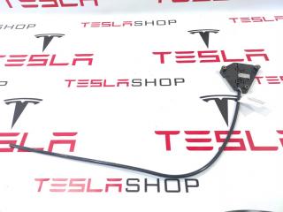 Кронштейн мотора привода люка Tesla Model S 1 поколение 2015, 6008697-00-A, 6008694