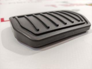 накладка на педаль Tesla Model 3 1 поколение (2017 - 2025), 1044691-00-D