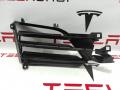 люверс переднего бампера правый Tesla Model S 1 поколение [рестайлинг] 2017, 105800700J - фото №2