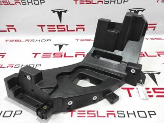 крепление фары левой Tesla Model X 1 поколение 2017, 1043357-00-F