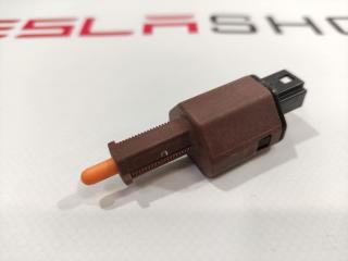 Датчик педали тормоза (лягушка) Tesla Model 3 1 поколение 2019, 1044681-00-B