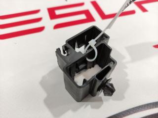 крепление проводки Tesla Model 3 1 поколение 2019, 1104570-00-C, 1067955-00-G