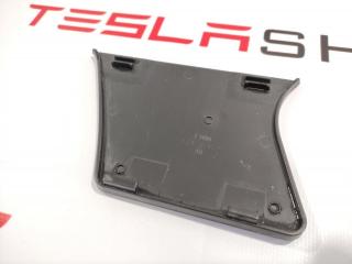 Накладка стойки B, наружная Tesla Model S 1 поколение 2016, 1004534-00-B