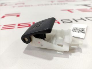 захватный крюк капота Tesla Model S 1 поколение 2015, 6009132-00-A