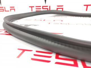 уплотнитель Tesla Model S 1 поколение 2015, 6009582-00-F