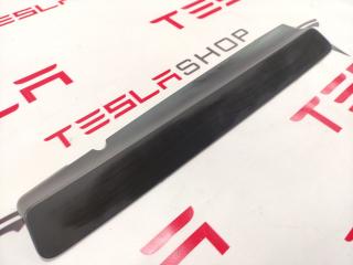 Заглушка салазки сиденья Tesla Model X 1 поколение 2017, 1066623-00-A